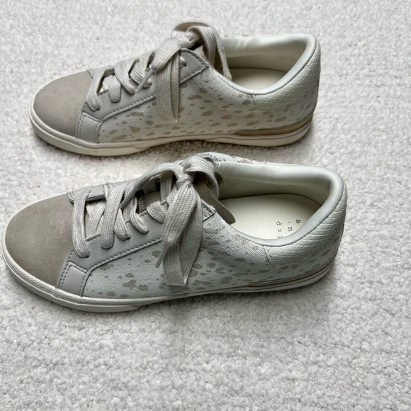 Women's Maddison A New Day  Sneakers Tennis Shoes Multi Size 7.5 - Picture 3 of 6